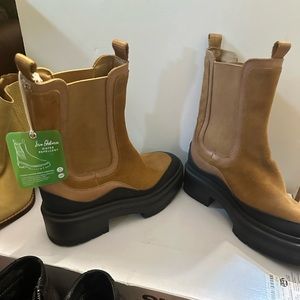 Sam Edelman water repell Lady sz 6 boot nwt BR suede Lt BR leather trim, sq toe